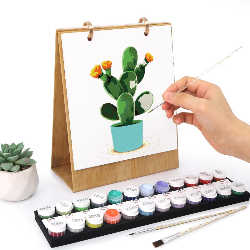 Blooming Days Desk Calendar
