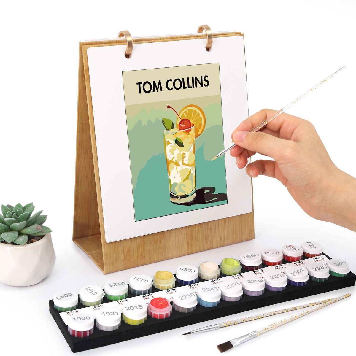 Elegant Cocktail Art Desk Calendar 2026