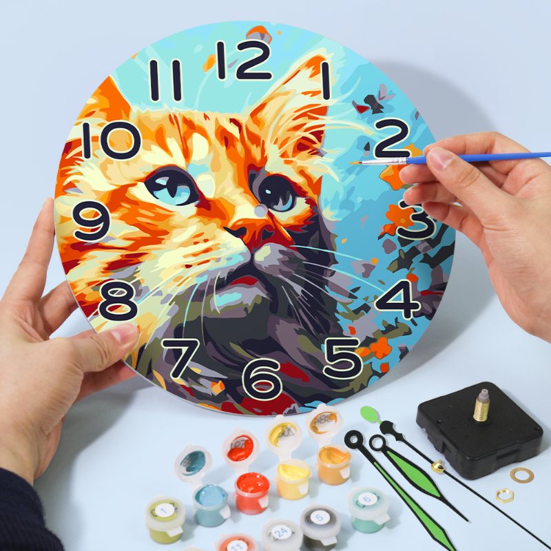 Charming Cat Clock – Artistic Timepiece